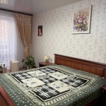 Дава се под наем Тристаен апартамент в София, Зона Б-18 - 90 кв.м за 663 € - Снимка #1