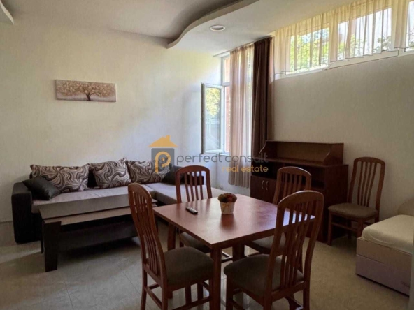 Дава се под наем Двустаен апартамент в Пловдив, Прослав - 70 кв.м за 325 € - Снимка #1