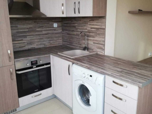 Двустаен апартамент в Пловдив, Център - 60 кв.м за 2084 €/кв.м - Снимка #1