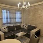 Дава се под наем Тристаен апартамент в Пловдив, Център - 90 кв.м за 450 € - Снимка #1