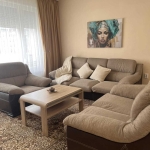 Дава се под наем Тристаен апартамент в Пловдив, Христо Смирненски - 90 кв.м за 425 € - Снимка #1