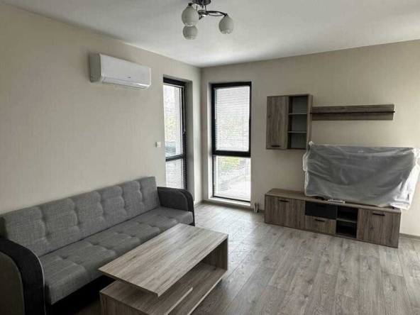 Дава се под наем Тристаен апартамент в Пловдив, Каменица 2 - 95 кв.м за 600 € - Снимка #1