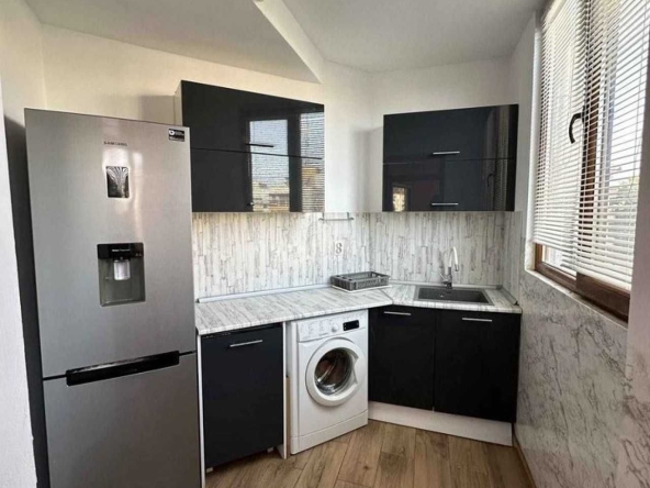 Тристаен апартамент в Пловдив, Каменица 2 - 76 кв.м за 1514 €/кв.м - Снимка #1
