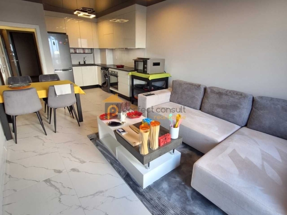 Двустаен апартамент в Пловдив, Тракия - 76 кв.м за 1994 €/кв.м - Снимка #1