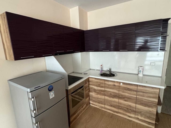 Дава се под наем Едностаен апартамент в София, Студентски град - 50 кв.м за 375 € - Снимка #1