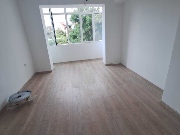 Тристаен апартамент в Пловдив, Кършияка - 71 кв.м за 2324 €/кв.м - Снимка #1