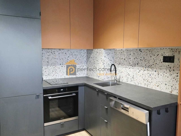 Дава се под наем Двустаен апартамент в Пловдив, Остромила - 60 кв.м за 450 € - Снимка #1