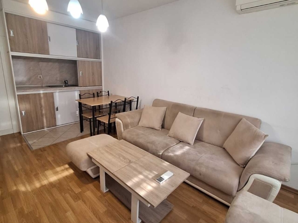 Двустаен апартамент в Пловдив, Кършияка - 41 кв.м за 2073 €/кв.м - Снимка #1