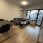 Дава се под наем Двустаен апартамент в Пловдив, Център - 60 кв.м за 325 € - Снимка #1