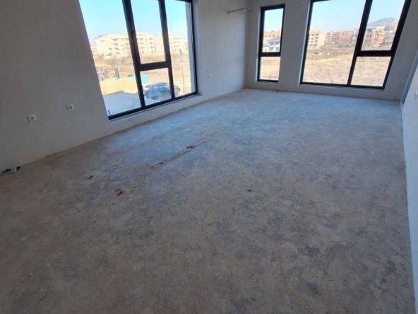 Тристаен апартамент в Пловдив, Южен - 113 кв.м за 1346 €/кв.м - Снимка #1