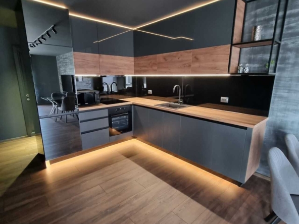 Тристаен апартамент в Пловдив, Каменица 1 - 104 кв.м за 1226 €/кв.м - Снимка #1