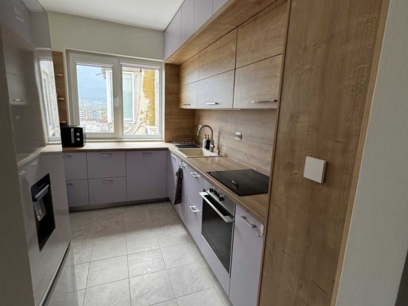 Тристаен апартамент в Пловдив, Южен - 68 кв.м за 1155 €/кв.м - Снимка #1