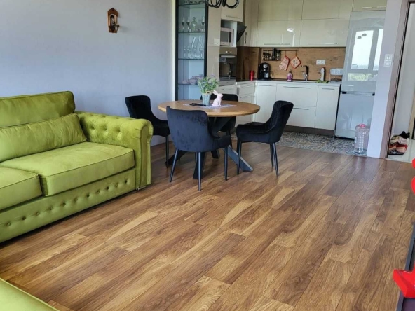 Тристаен апартамент в Пловдив, Център - 98 кв.м за 953 €/кв.м - Снимка #1