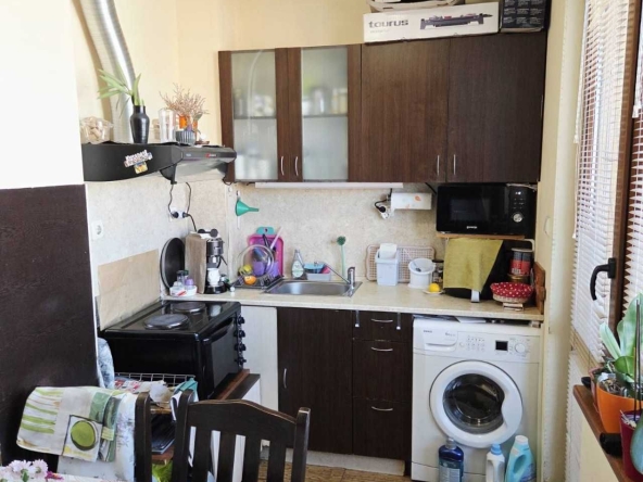 Двустаен апартамент в Пловдив, Въстанически - 77 кв.м за 682 €/кв.м - Снимка #1