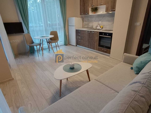 Дава се под наем Двустаен апартамент в Пловдив, Южен - 62 кв.м за 425 € - Снимка #1