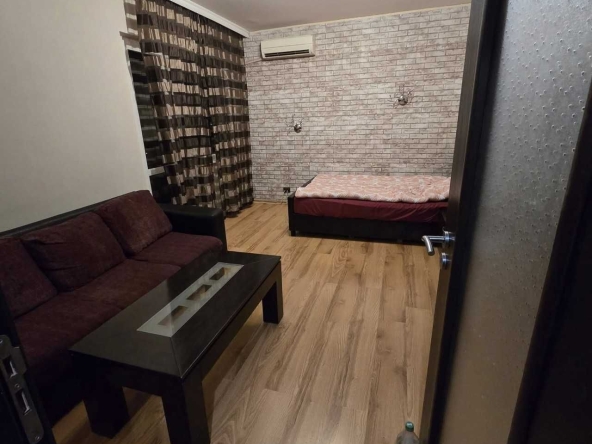Двустаен апартамент в Пловдив, Тракия - 68 кв.м за 863 €/кв.м - Снимка #1