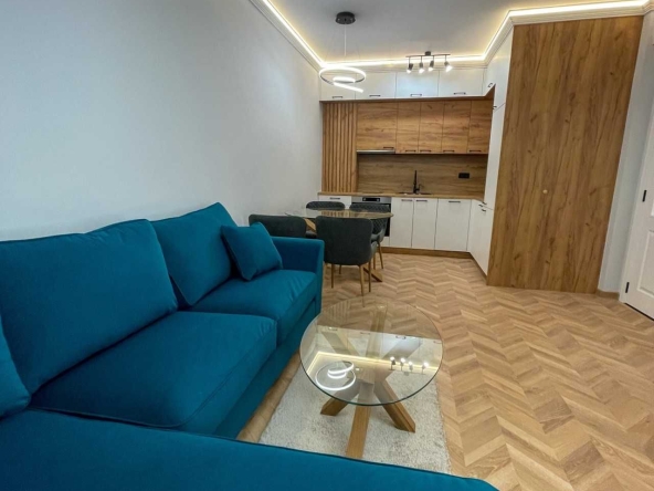 Двустаен апартамент в Пловдив, Кършияка - 66 кв.м за 1144 €/кв.м - Снимка #1