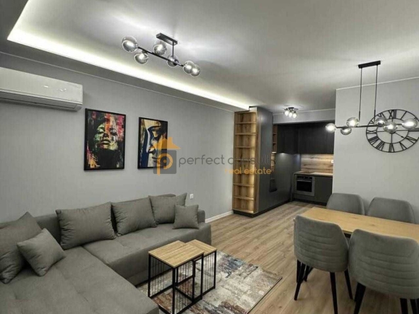 Двустаен апартамент в Пловдив, Христо Смирненски - 65 кв.м за 1083 €/кв.м - Снимка #1