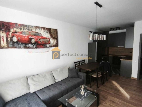 Дава се под наем Двустаен апартамент в Пловдив, Тракия - 65 кв.м за 598.23 € - Снимка #1