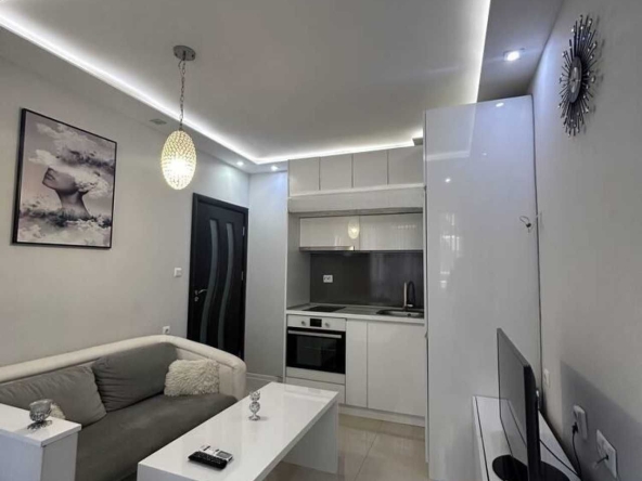 Едностаен апартамент в Пловдив, Южен - 36 кв.м за 836 €/кв.м - Снимка #1