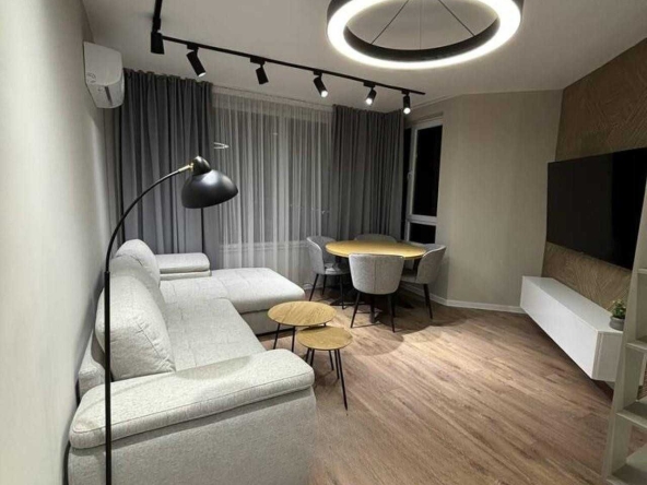 Тристаен апартамент в Пловдив, Съдийски - 106 кв.м за 813 €/кв.м - Снимка #1