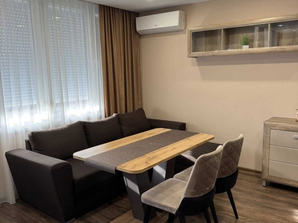 Дава се под наем Двустаен апартамент в Пловдив, Тракия - 70 кв.м за 378.93 € - Снимка #1
