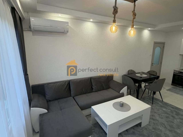 Дава се под наем Тристаен апартамент в Пловдив, Южен - 90 кв.м за 498.27 € - Снимка #1