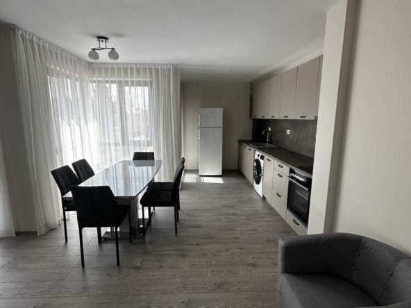 Дава се под наем Тристаен апартамент в Пловдив, Каменица 2 - 90 кв.м за 598.23 € - Снимка #1