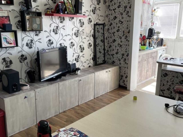 Тристаен апартамент в Пловдив, Кършияка - 58 кв.м за 924 €/кв.м - Снимка #1
