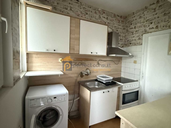Дава се под наем Тристаен апартамент в Пловдив, Гагарин - 90 кв.м за 448.8 € - Снимка #1