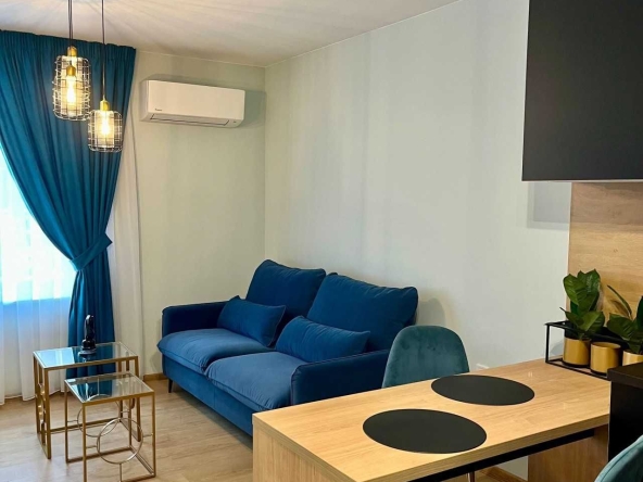 Дава се под наем Тристаен апартамент в Пловдив, Кършияка - 90 кв.м за 500 € - Снимка #1