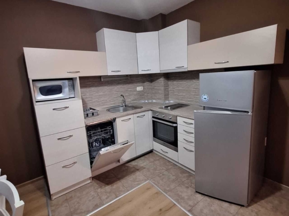 Двустаен апартамент в Пловдив, Каменица 1 - 65 кв.м за 2385 €/кв.м - Снимка #1
