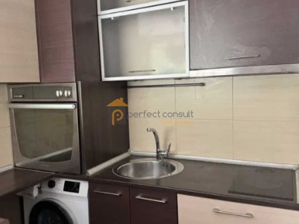 Дава се под наем Тристаен апартамент в Пловдив, Мараша - 90 кв.м за 598.23 € - Снимка #1