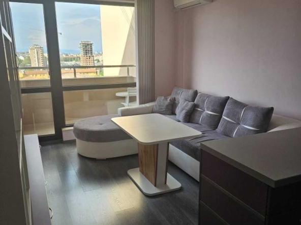 Дава се под наем Тристаен апартамент в Пловдив, Южен - 86 кв.м за 400 € - Снимка #1