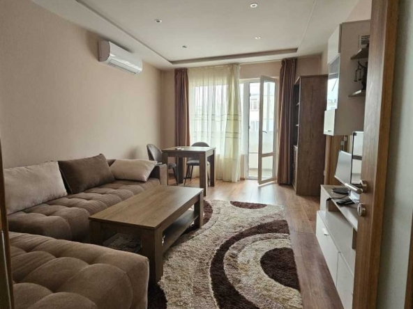 Дава се под наем Тристаен апартамент в Пловдив, Тракия - 74 кв.м за 425 € - Снимка #1