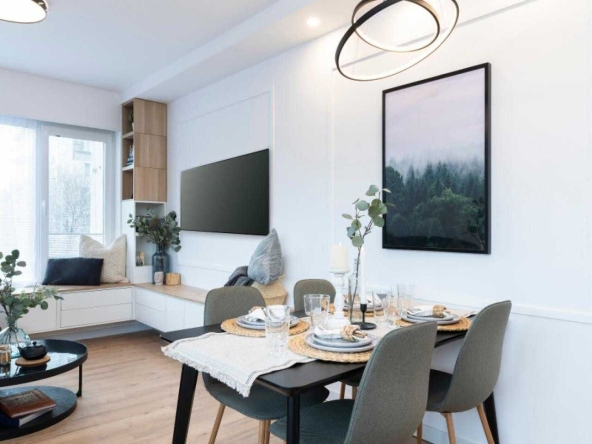 Тристаен апартамент в Пловдив, Младежки Хълм - 80 кв.м за 1212 €/кв.м - Снимка #1