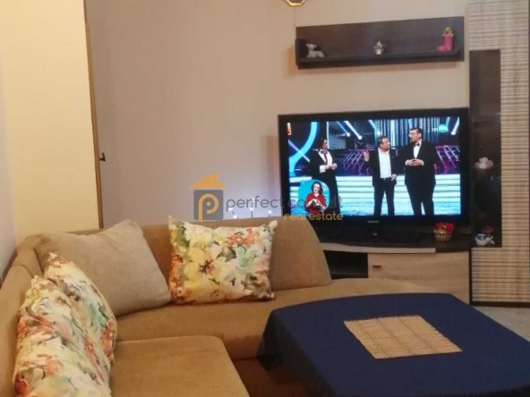 Дава се под наем Тристаен апартамент в Пловдив, Младежки Хълм - 90 кв.м за 400 € - Снимка #1