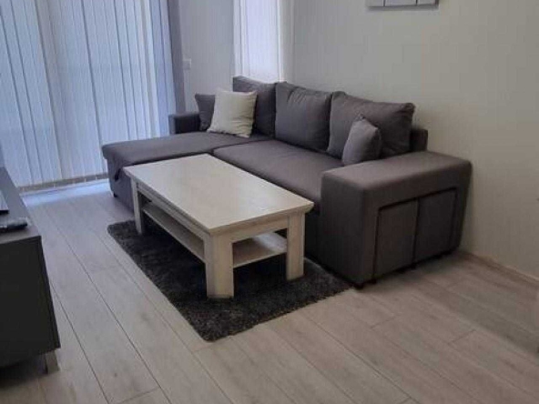 Дава се под наем Двустаен апартамент в Пловдив, Кършияка - 55 кв.м за 315 € - Снимка #1