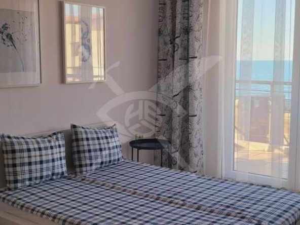 Дава се под наем Едностаен апартамент в Ахтопол - 34 кв.м за 72000 € - Снимка #1