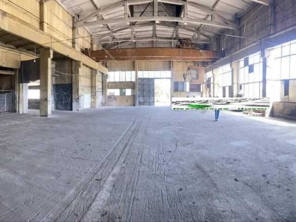 Дава се под наем Промишлена сграда в Пловдив, Индустриална зона - Юг - 1050 кв.м за 2550 € - Снимка #1