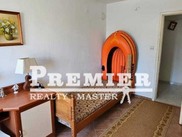 Двустаен апартамент в Поморие - 58 кв.м за 1294 €/кв.м - Снимка #1