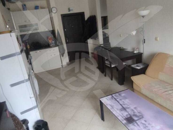 Двустаен апартамент в к.к. Слънчев бряг - 76 кв.м за 443 €/кв.м - Снимка #1