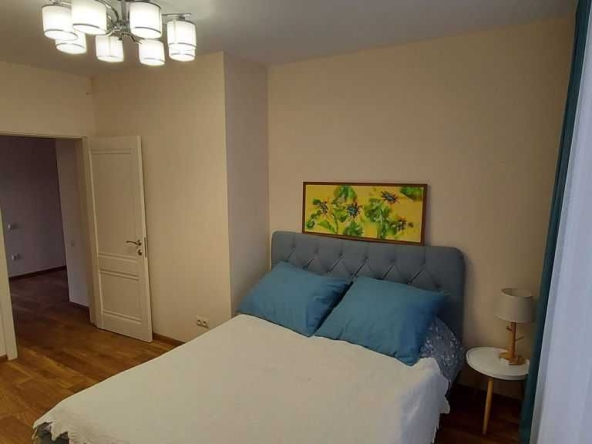 Дава се под наем Тристаен апартамент в София, Кръстова вада - 87 кв.м за 500 € - Снимка #1
