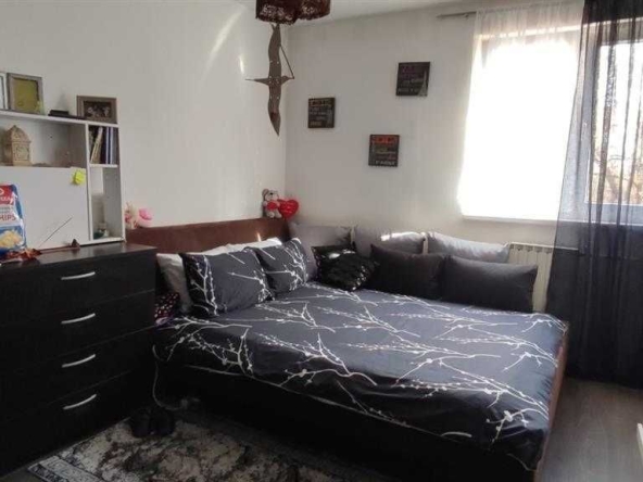 Дава се под наем Двустаен апартамент в София, Карпузица - 65 кв.м за 408 € - Снимка #1