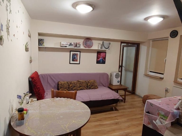 Дава се под наем Едностаен апартамент в Варна, Колхозен пазар - 34 кв.м за 398.82 € - Снимка #1