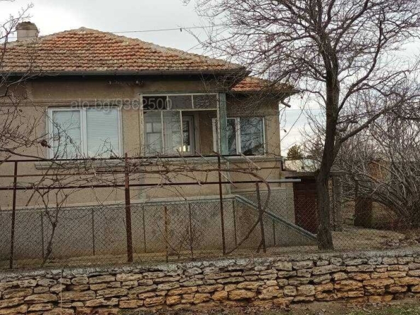 Къща в с. Дуранкулак, Област Добрич - 120 кв.м за 750 €/кв.м - Снимка #1