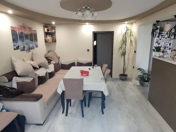 Къща в Бургас, Център - 160 кв.м за 1134 €/кв.м - Снимка #1