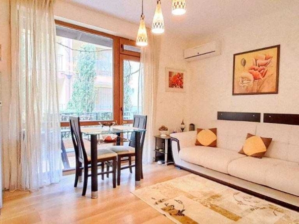 Двустаен апартамент в Свети Влас - 75 кв.м за 840 €/кв.м - Снимка #1