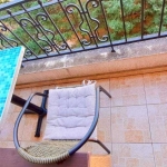 Дава се под наем Тристаен апартамент в Свети Влас - 90 кв.м за 650 € - Снимка #1