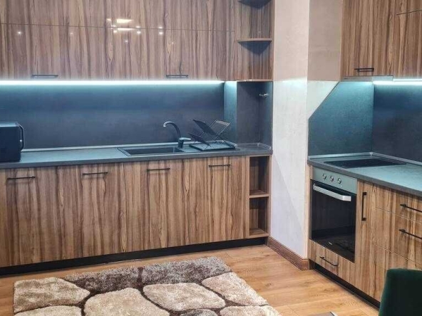 Тристаен апартамент в Пловдив, Остромила - 110 кв.м за 1864 €/кв.м - Снимка #1